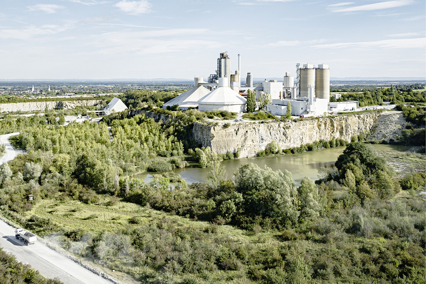 4 Das Zementwerk Geseke soll durch CCUS-Nachrüstung CO2-neutral werden. Gefördert wird das Projekt aus dem EU-Innovationsfonds.