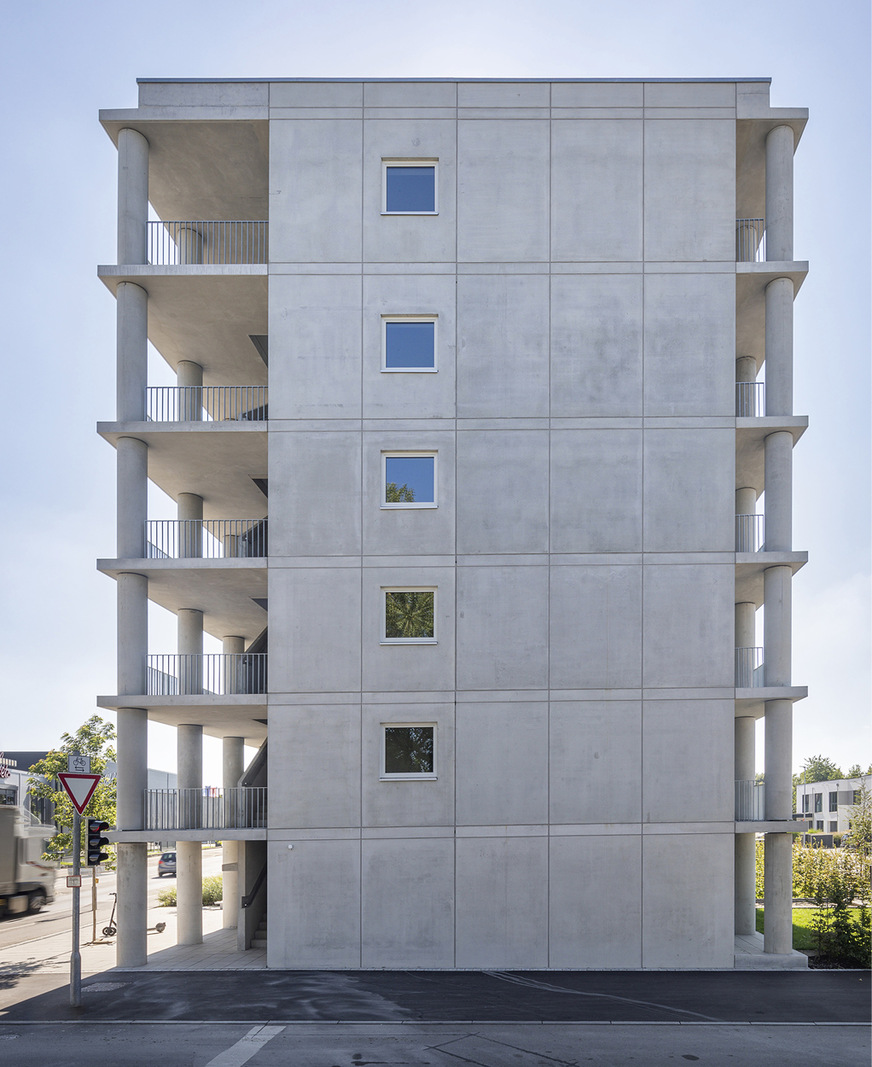 9 An den schmalen Stirnfassaden ist dem schlichten Betonbau die rigide Sparpolitik der NUWOG anzusehen – etwas Fassadengrün hätte gut getan.