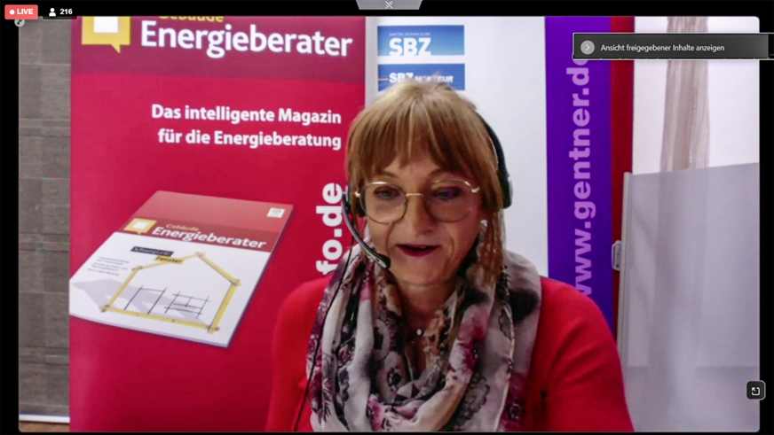 In die Tiefe ging GEB-Redakteurin Claudia Siegele bei der Vorstellung der Projekte, die die Teilnehmerinnen und Teilnehmer ausgewählt hatten.