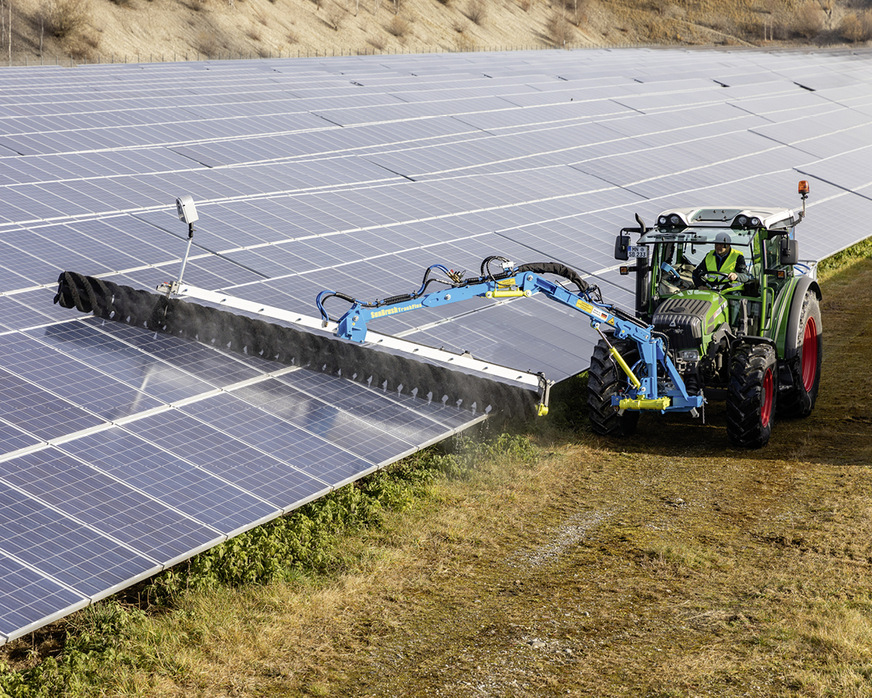Durchgeführt wird die Reinigung von ­Dienstleistungsunternehmen, die mit den Herstellern kooperieren und über die Ausrüstung verfügen.