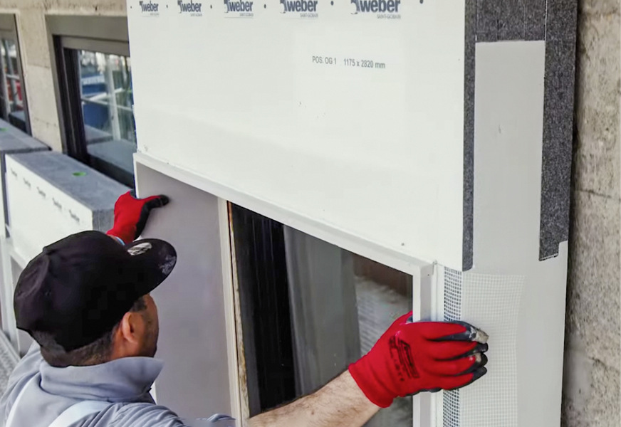 Das weber.projekt WDVS Zargenelement wird individuell, passend zur ­Anforderung an der Baustelle geplant und gefertigt.