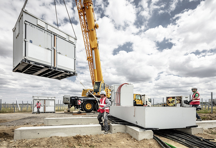 Den Ausbau von Solarparks unterstützt die EU durch neue Optionen für Investoren.