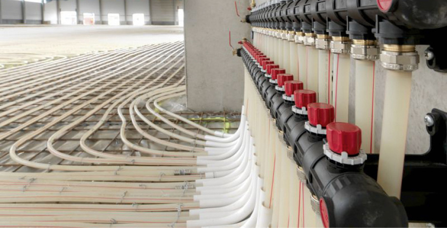 Logistikzentrum Buchenau: zentrale Verteilereinrichtung für 19 Heiz­kreise