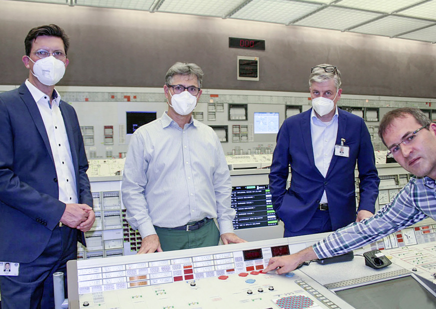 Nach Abschaltung des letzten Reaktors in Grundremmingen bleibt dort ein großes Lager für Atommüll.