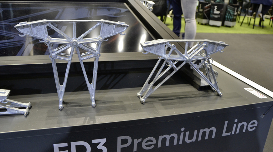 Mit der flexiblen Modulstütze kann Mounting Systems verschiedene Aufständerungswinkel abdecken.