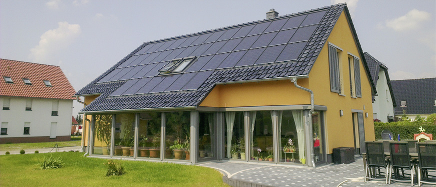 Das Indachsystem Easy-In wurde gemeinsam mit der sächsischen Dachdeckerinnung entwickelt.