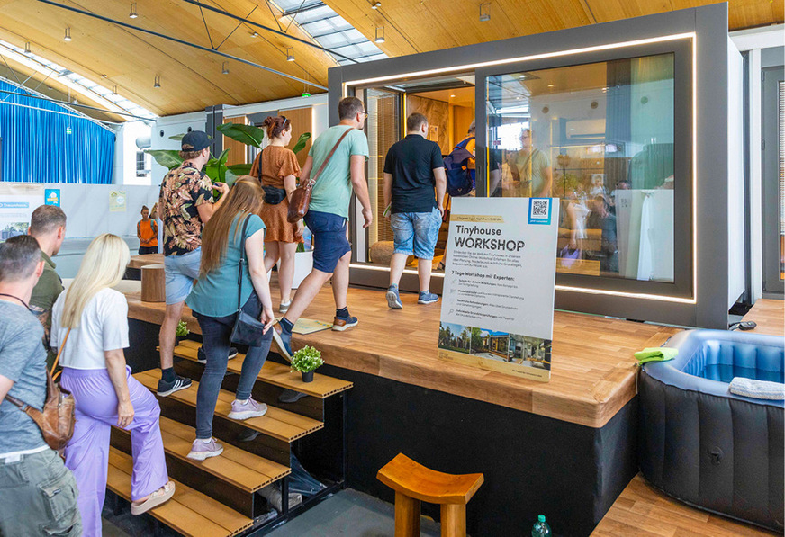 Auf der Messe „New Housing“ konnte man sich neben anderem auch über die baurechtlichen Regelungen informieren, denen Tiny Houses unterworfen sind.