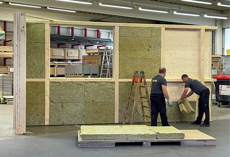 Vorgefertigte Fassadenmodule können zu Materiallagern für die Kreislauf­wirtschaft werden.