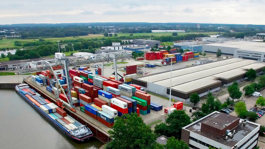 Lager in Venlo: Dort werden die Container auf Binnenschiffe umgeladen.