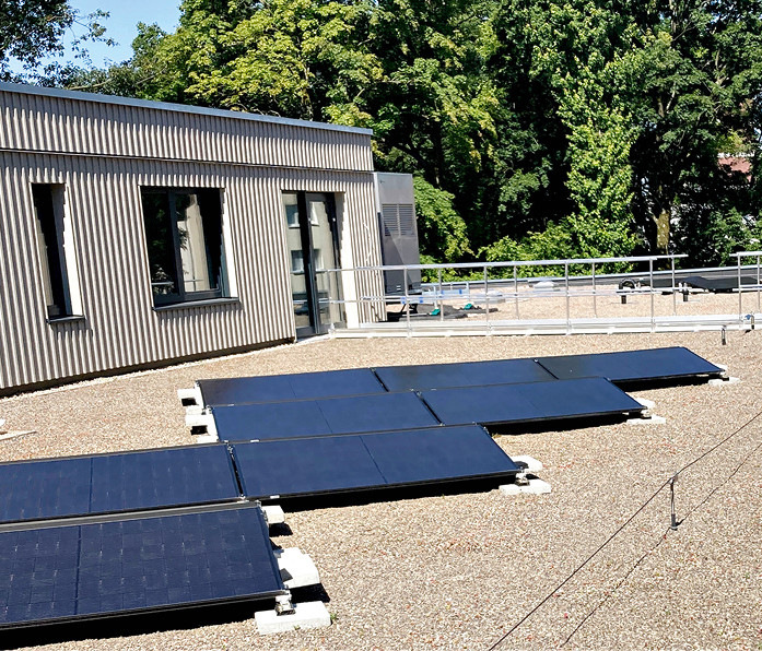 Die Solaranlage liefert Strom für den Betrieb der Kita.