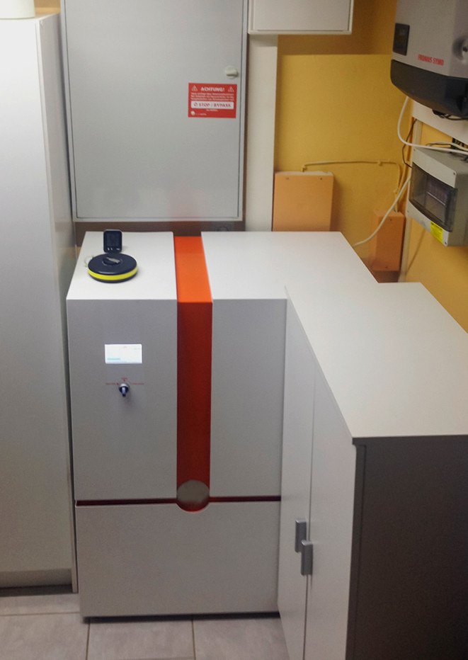 5 Montagefehler: Bei der Installation des Energiespeichers sind die Mindestabstände nicht eingehalten worden.