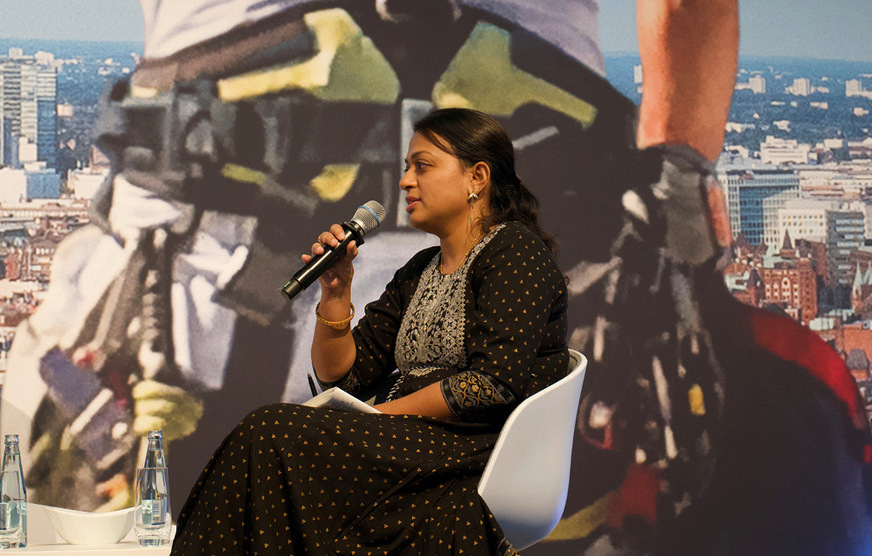 Indische Teilnehmerin der Windkraftmesse Wind Energy in Hamburg 2024 – ihr Land belegt Platz 5 im Ranking.