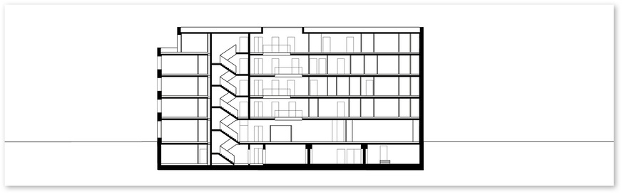 4 Längsschnitt, M 1:500. Durch den Rücksprung im obersten Geschoss des 20 Meter tiefen Gebäudevolumens ergab sich eine Dachterrasse mit Blick über das Tempelhofer Feld.