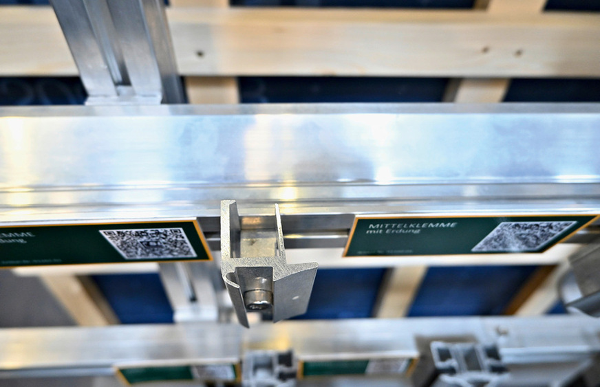 SL Rack hat die Modulklemme noch einmal optimiert.