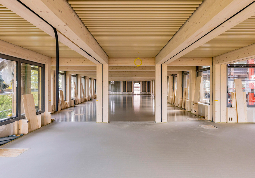 10 Die einzelnen Holzmodule sind auch im Innenraum ablesbar.