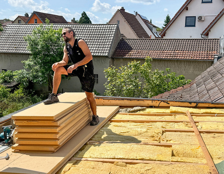 9 Der Ausbau alter Dämmstoffe lässt sich mit einem Kombidach vermeiden.