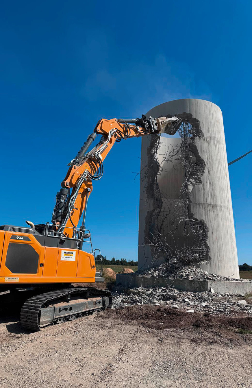Rückbau im Windpark Teglingen am Turmsockel