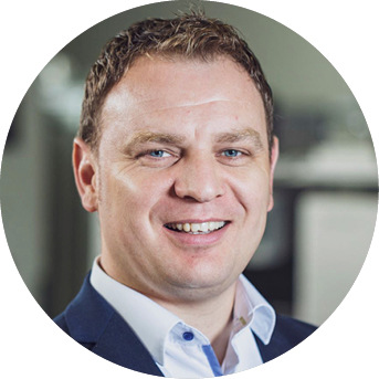 „Bei Industriebetrieben und an Ladeparks oder auch in Solar- oder Windparks geht das dynamische Nachfragewachstum gerade erst so richtig los.“   Franz-Josef Feilmeier,  Fenecon