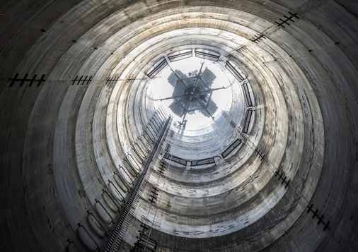 Bau eines Beton-Fertigteil-Windenergieturmes