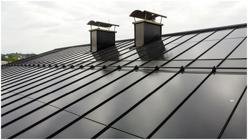 4 Integrierte Ästhetik von Roofit Solar Energy: Solar-Metallpaneele fürs Dach - © Bild: Roofit.Solar 4 Integrierte Ästhetik von Roofit Solar Energy: Solar-Metallpaneele fürs Dach