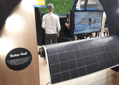 Flexible Solarelemente von der Rolle brachte Apollo Solar nach München.