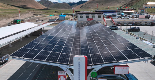 Die neue Ladestation an der Nationalstraße 318.