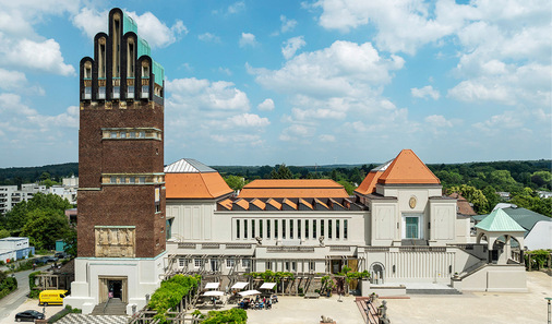 3  Ausstellungsgebäude Mathildenhöhe, Darmstadt 
 Bauherr:  Wissenschaftsstadt Darmstadt
 Architektur:  schneider+schumacher
 Brandschutz/Energieberatung:  TSB Ingenieur­gesellschaft