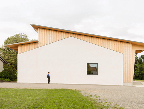 4  Erweiterung und Sanierung Mehrzweckhalle, Ingerkingen 
 Bauherr:  Gemeinde Schemmerhofen
 Architektur:  Atelier Kaiser Shen Architekten
 Brandschutz/Energieberatung:  TSB Ingenieur­gesellschaft mbH