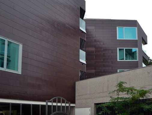 Das Mehrfamilienhaus Solaris in Zürich ist eine Augenweide. Doch auch die schönste solare Gebäudehülle braucht Pflege und Wartung.