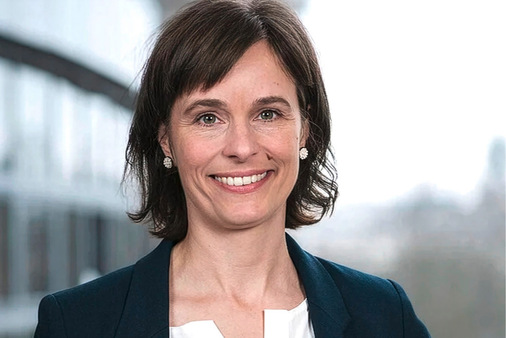 Uta Weiß ist Programmleiterin Gebäude und Wärmenetze bei Agora Energiewende. Sie arbeitet an der Transformation von Gebäudesektor und Wärmenetzen zur klimaneutralen Wärmeversorgung.