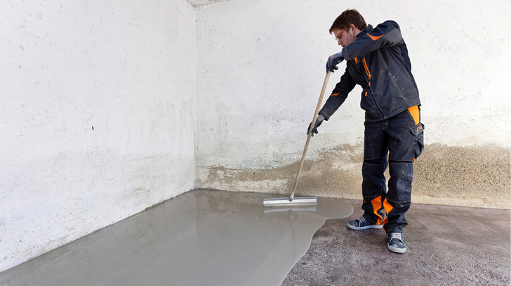 Stark beanspruchte Böden im gewerblichen Bereich sollten mit aufeinander abgestimmten Komponenten saniert werden. - © Bild: PCI Stark beanspruchte Böden im gewerblichen Bereich sollten mit aufeinander abgestimmten Komponenten saniert werden.