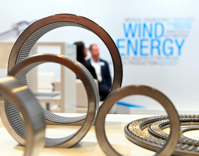 Komponenten einmal aus der Nähe bestaunen – das kann man in Hamburg. Wenn auch die Bauteile immer größer werden.