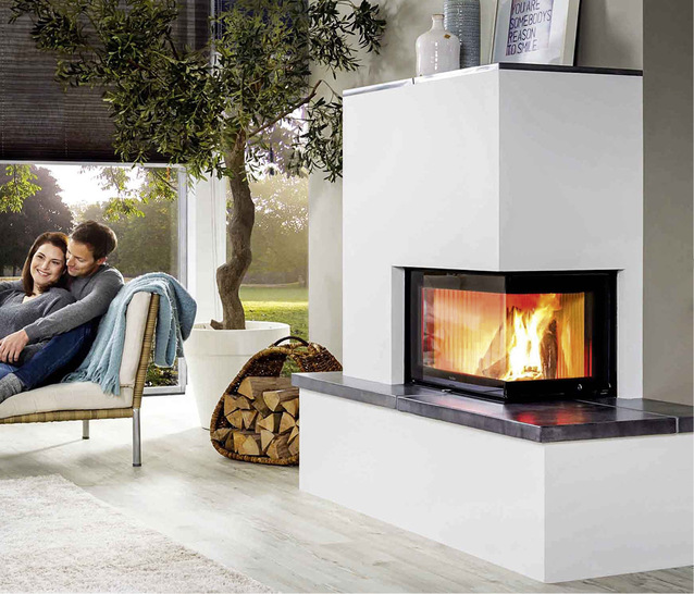 Der Kamineinsatz Fina plus bietet je nach Variante eine Nennwärmeleistung von 7 bis 10 kW.