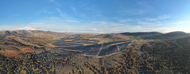 204 Megawatt Leistung hat der PV-Park Kozani in Griechenland.
