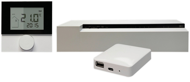 Zu dem funkbasierten Zewotherm-Regelsystem gehören Raum­thermostate, eine Basisstation, ein Gateway und passende NC-Stellantriebe.