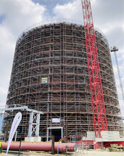 Der Wärmespeicher noch im Bau in Berlin Spandau