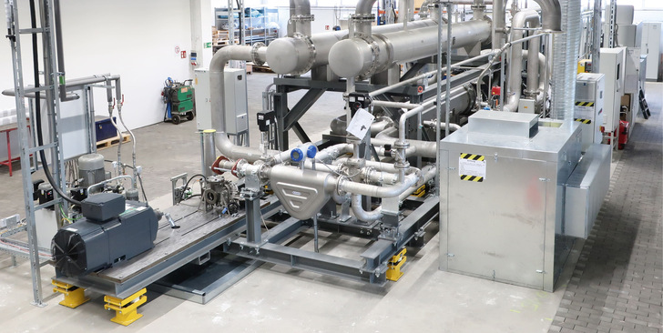 Die Hochtemperaturwärmepumpe in Cottbus erreicht in der ersten Konfiguration schon Prozesstemperaturen von 300 Grad Celsius.