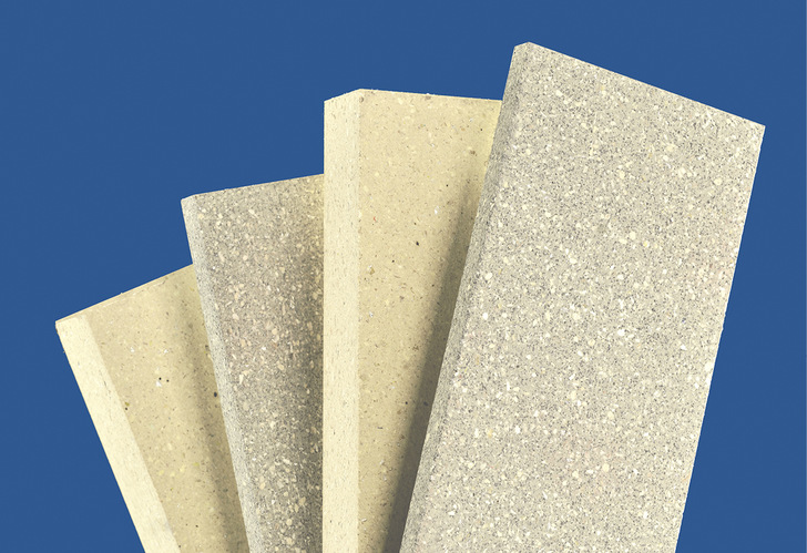 Puren präsentiert unter anderem den holzwerkstoffähnlichen und formstabilen Funktionswerkstoff purenit. Er eignet sich auch als Dämmzarge für Dachfenster oder als Attikaelement.