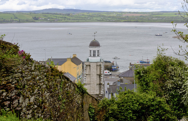 Seeort Youghal an der irischen Südküste, wo nun Offshore-Windkraft geplant ist.