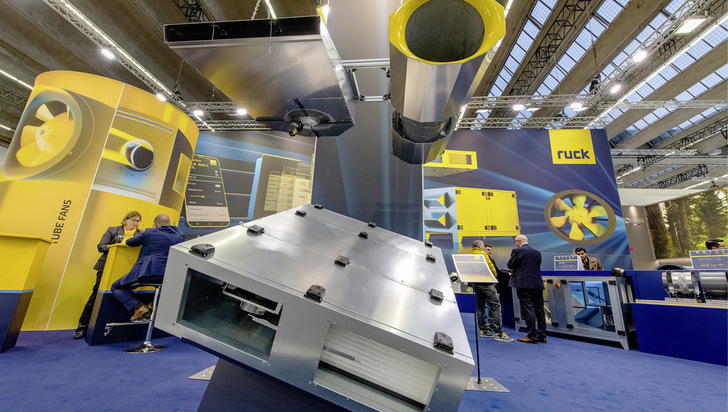 Ins Zentrum rücken konnten die Lüftungshersteller ihre neuen Produkte bei den Frühjahrsmessen BAU 2023 und ISH 2023.