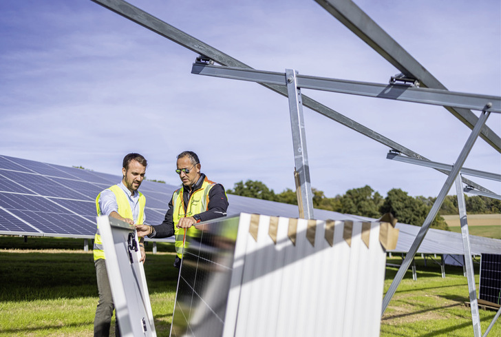 Juwi-Revamping: Solarpark Seckach mit 9,8 Megawatt, Bauphase Oktober 2022, Neckar-Odenwald-Kreis, Baden-Württemberg