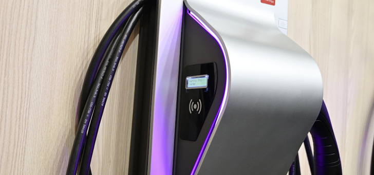 Wenn die Wallbox ein Teil eines Gesamtsystems inklusive Photovoltaik und Speicher ist, wird sie gefördert.