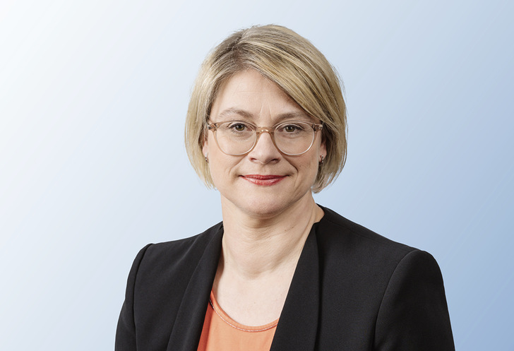 Barbara Fischer, Geschäftsführerin FNB Gas, über Wasserstoff-Infrastrukturpläne.