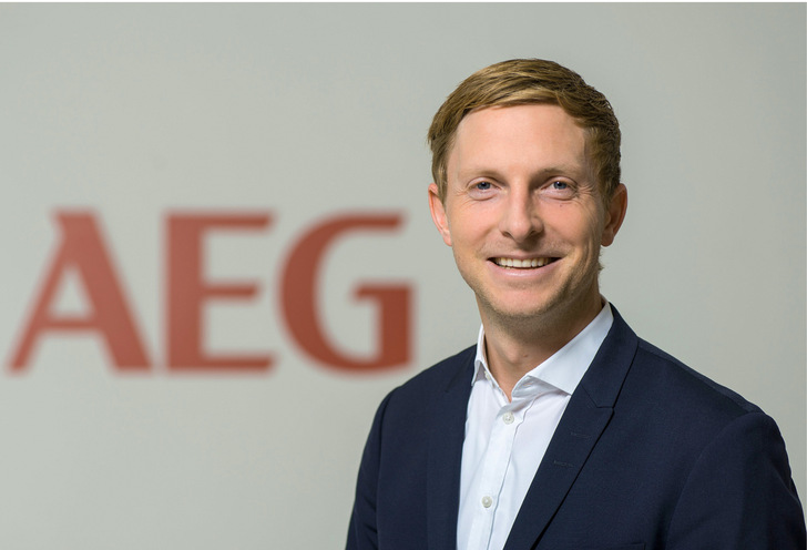 Conny ﻿Axel Hulverscheidt  leitet den Vertrieb der Solarprodukte bei AEG Solar Solutions.