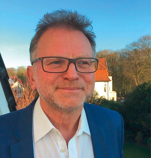 Helmut Klug, heute Business-Coach bei Perspektiv-Consulting, war von 1990 bis 2018 als Ingenieurdienstleister in führenden Positionen technischer Berater der Windenergiebranche.