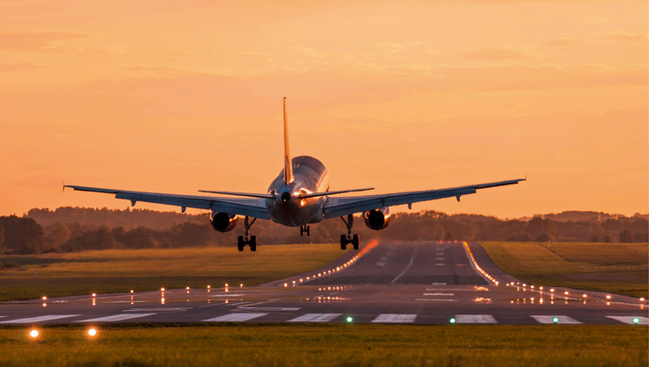 Bis zum ersten kommerziellen Start von Wasserstoff-Flugzeugen wird es noch dauern: Airbus plant die Einführung 2035.