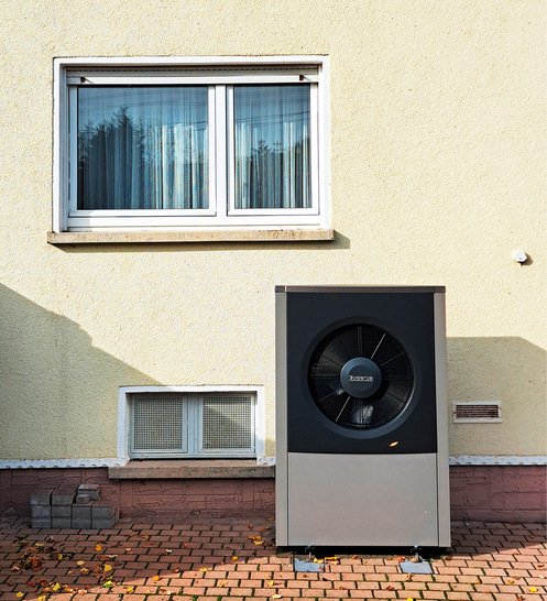 1 Die stagnierende Sanierungsrate und der zunehemend regenerativ erzeugte Strom erfordern ein Umdenken bei der Wärmepumpenpraxis im Bestand.