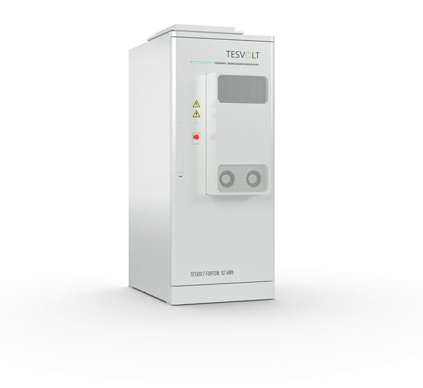 Integrierte Rauch-, Wärme- und Gassensoren samt Alarm- und Aerosollöschanlage sichern den Betrieb des Gewerbespeichers Forton.