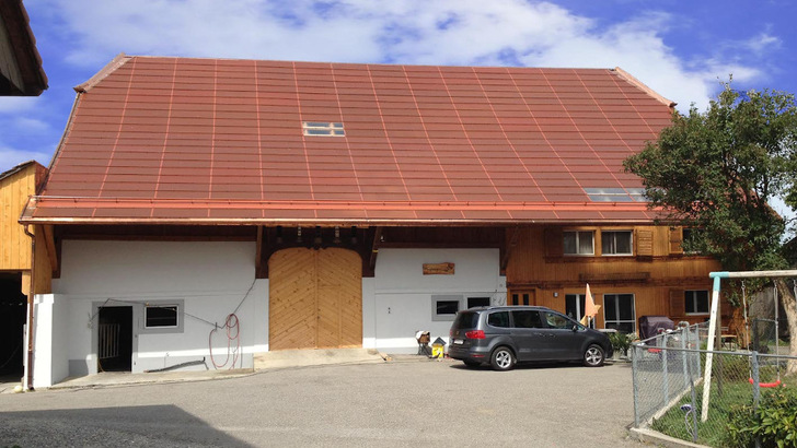 Wenn das Ortsbild geschützt werden soll, dürfen die Solaranlagen die Ästhetik so wenig wie möglich beeinflussen. Ein konkretes Verbot muss aber gut begründet werden.