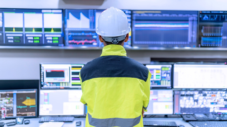 Die Plattform erfasst Echtzeit-Betriebsdaten direkt aus industriellen Prozessen. - © reewungjunerr - stock.adobe.com